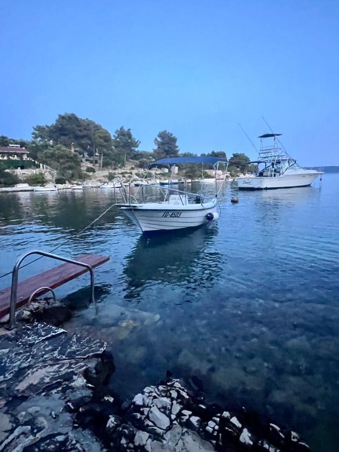 Beach House Blue Lagoon Okrug Gornji Luaran gambar