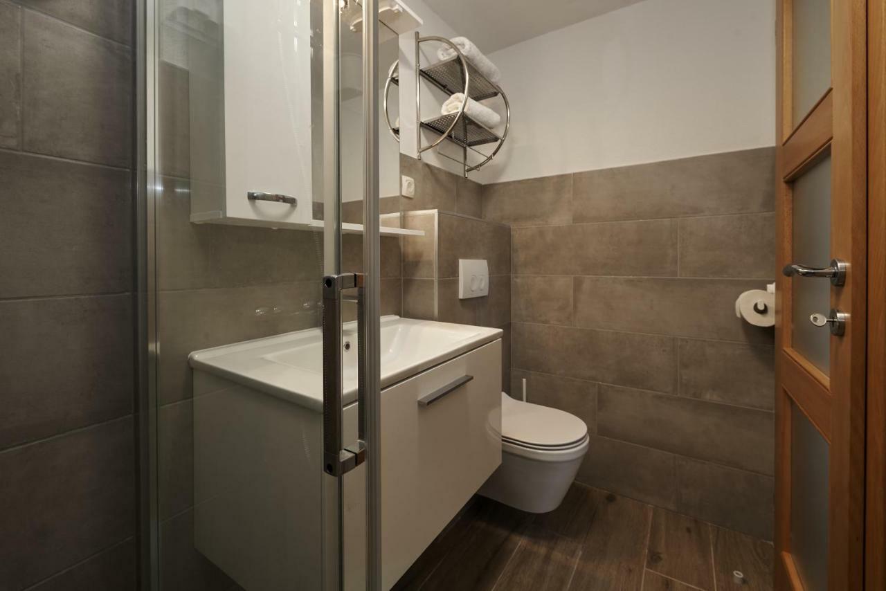 Beach House Blue Lagoon Okrug Gornji Luaran gambar